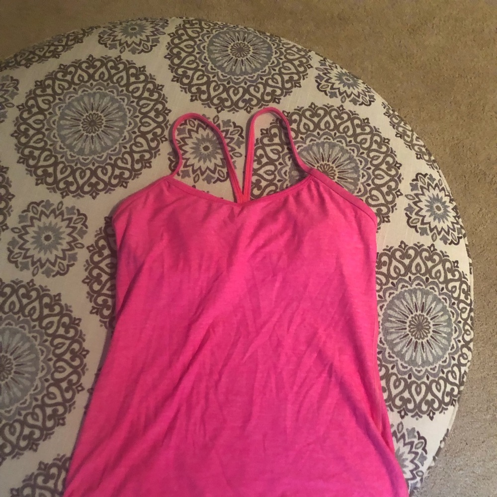 Lululemon yoga top.